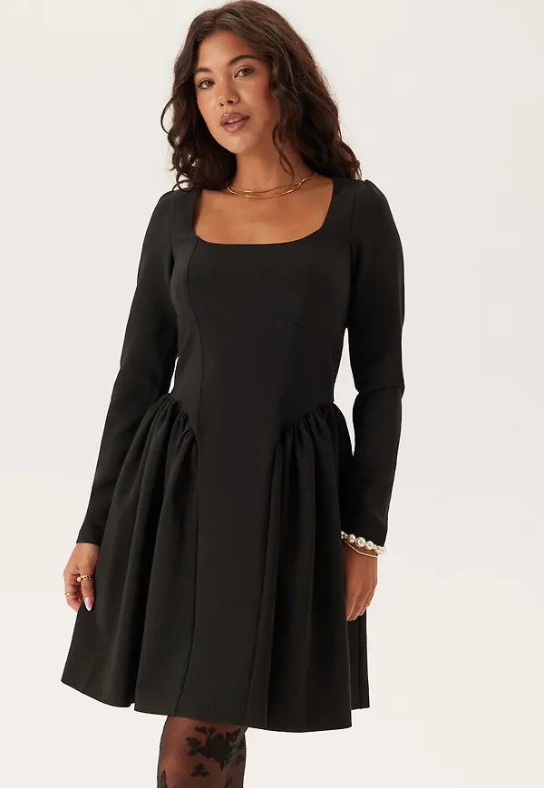 Volume Skirt Long Sleeve Mini Dress