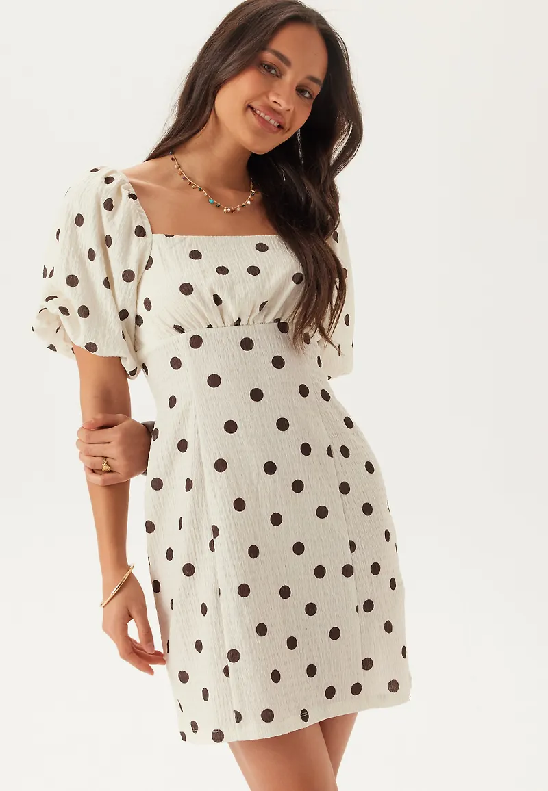 Volume Sleeve Mini Dress