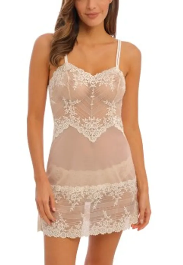 Wacoal Embrace Lace Chemise Beige Small Dam