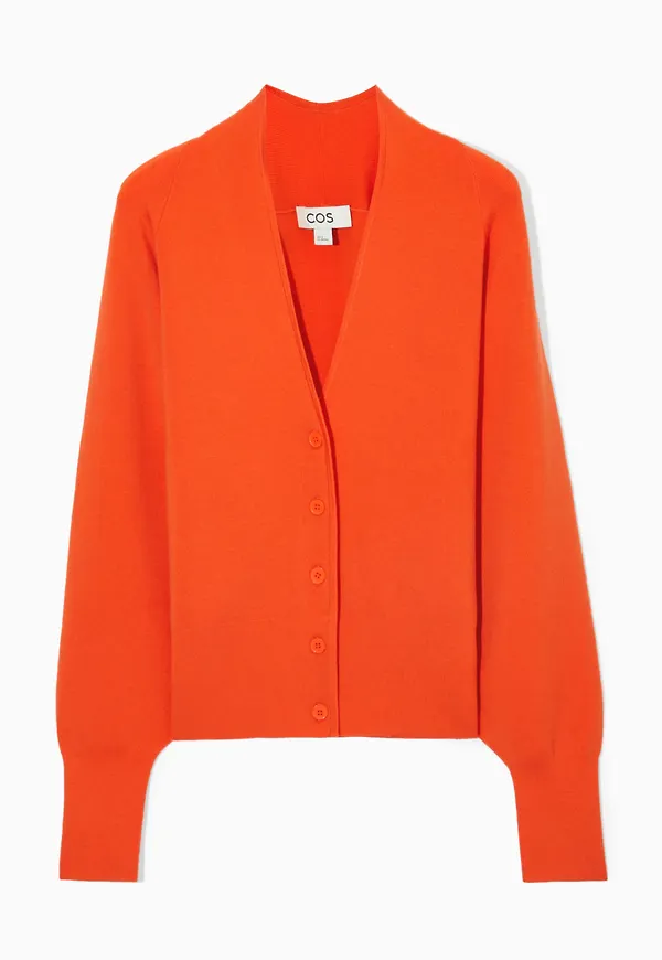 WAISTED V-NECK CARDIGAN