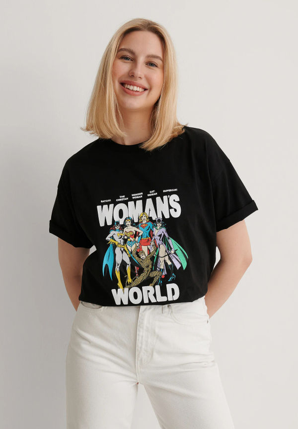 Warner Bros. Ekologisk Wonder Woman Oversized T-shirt - Black