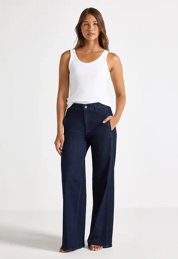 WIDE byxor i denim med stretch