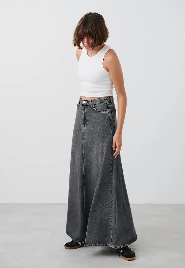 Wide denim skirt