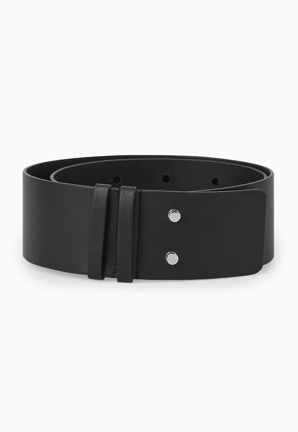 WIDE LEATHER BELT