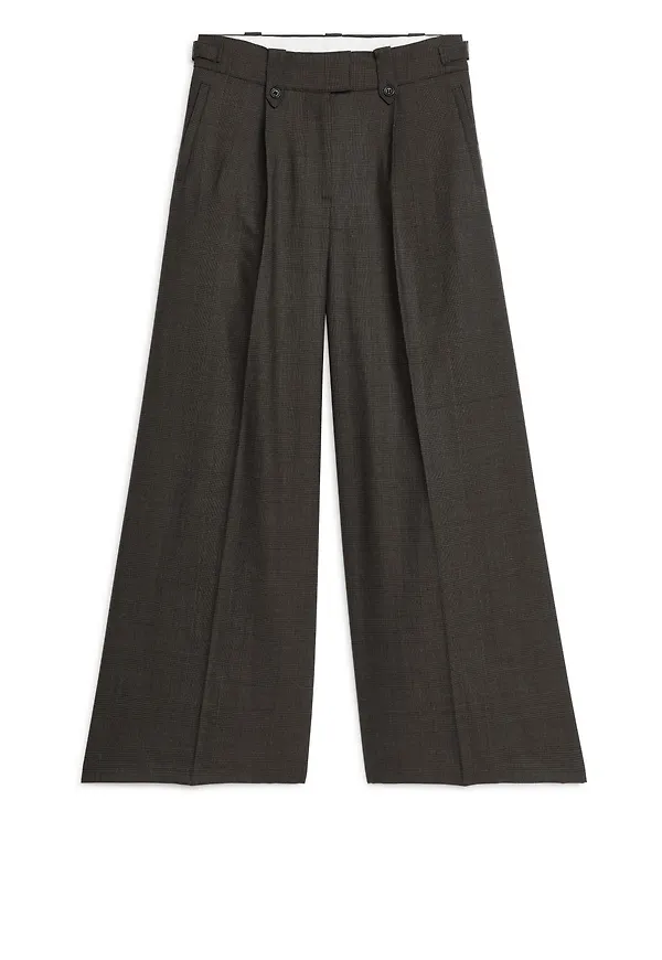 Wide Wool-Blend Trousers - Brown