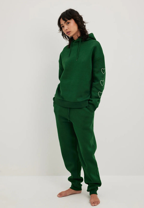 Widya Soraya x NA-KD Sweatpants med dragsko - Green