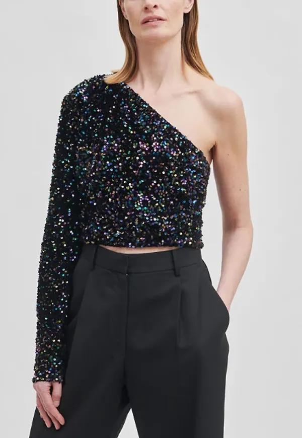 Winternalia Oneshoulder Blouse
