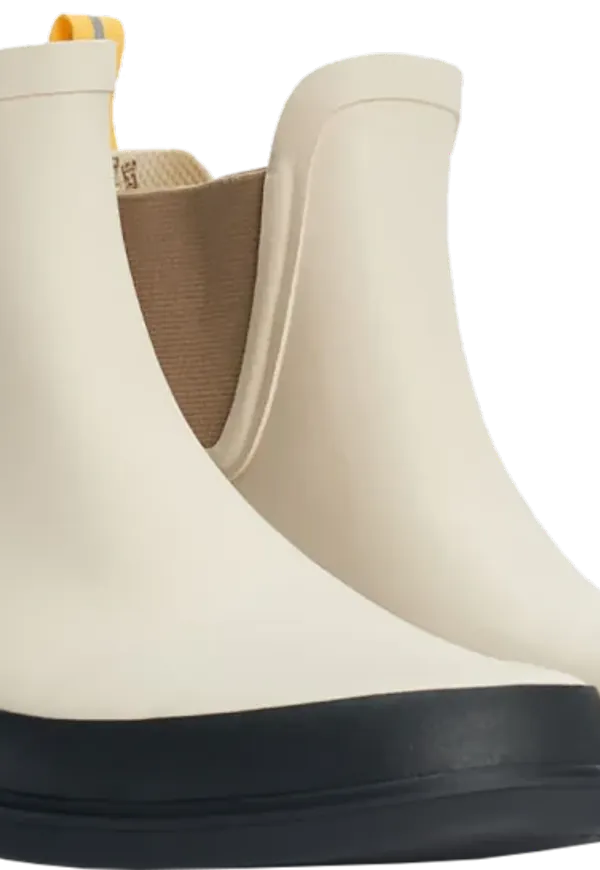 Women's Eva