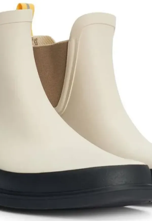 Women's Eva