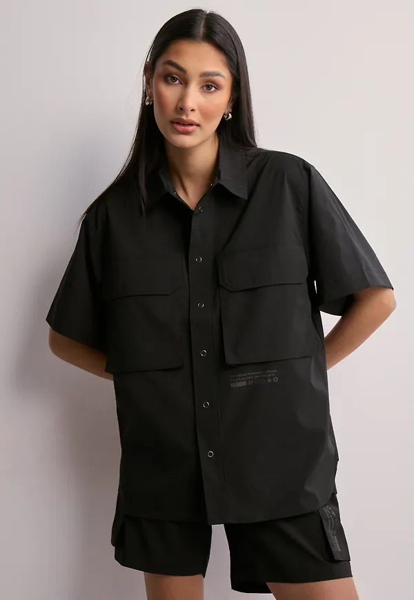 Woodbird - Svart - WBBeth Rib-Tech Cargo Shirts
