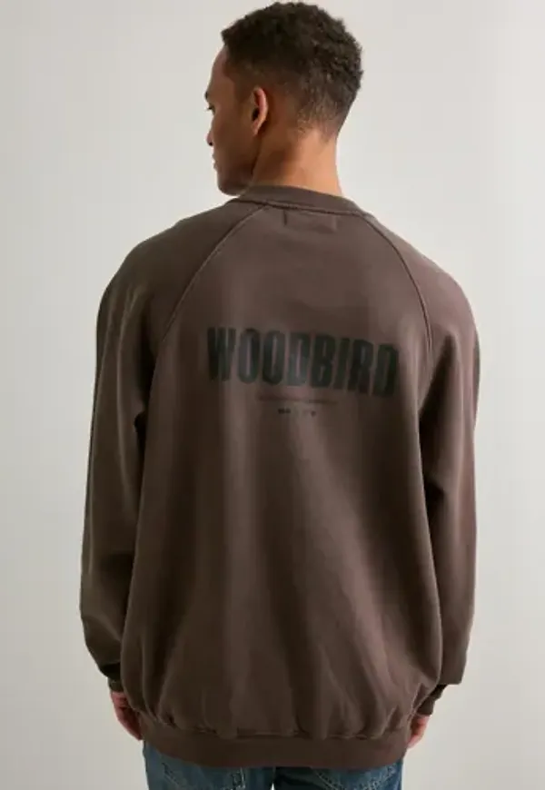 Woodbird Zhang Washed Logo Crew Sweatshirts Brun