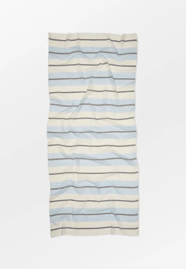 Wovelia Cowea Scarf