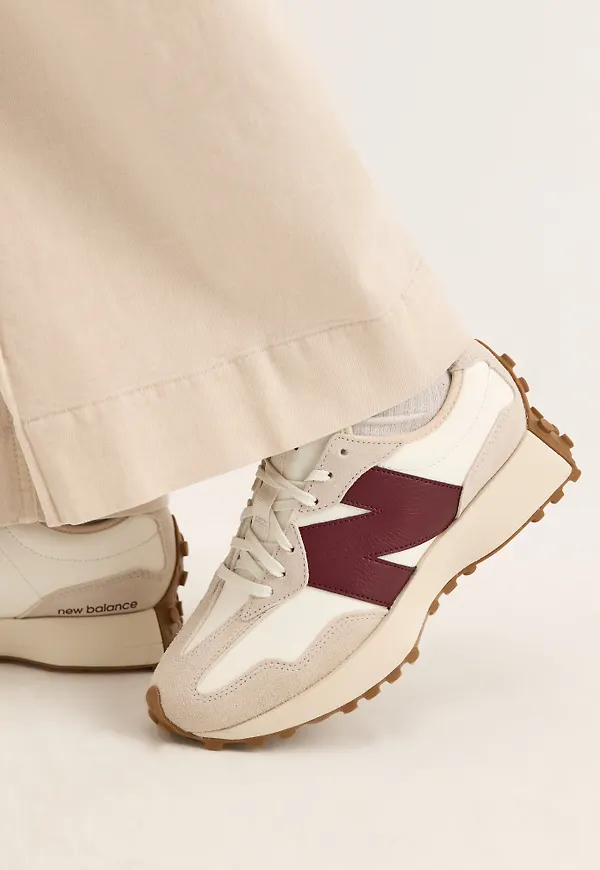 WS327KA Sneaker