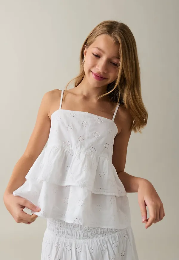Y anglaise frill top