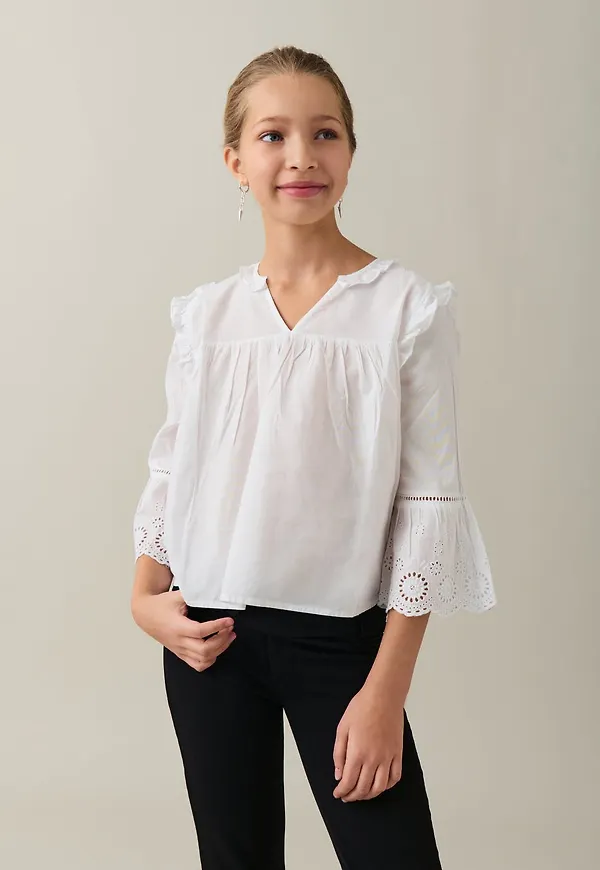 Y frill sleeve blouse