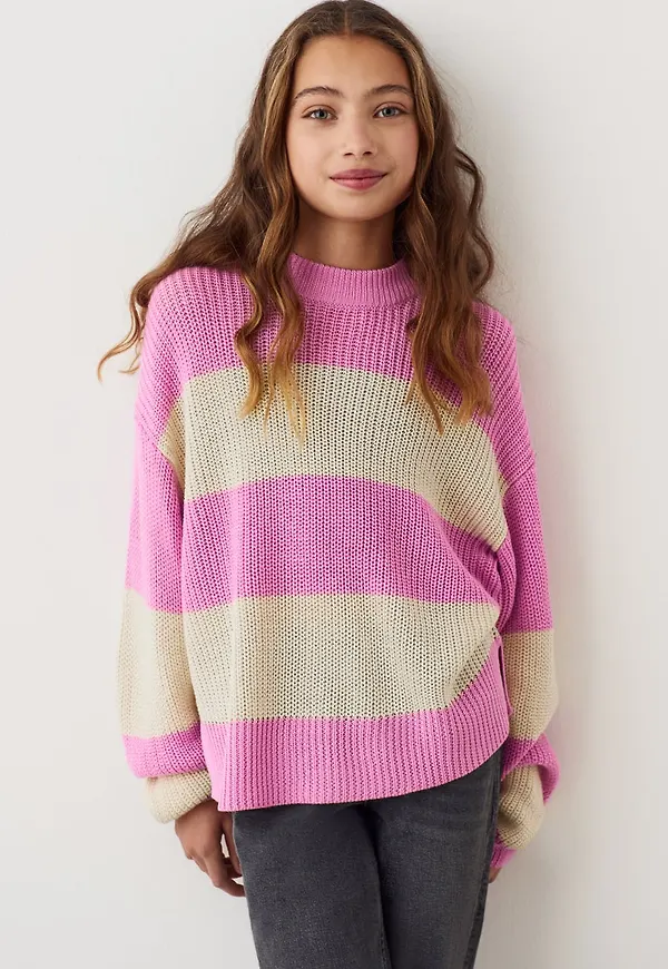 Y knitted slit sweater