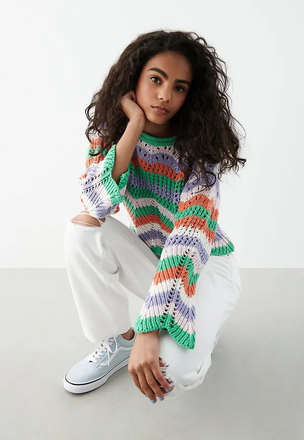 Y knitted stripe sweater