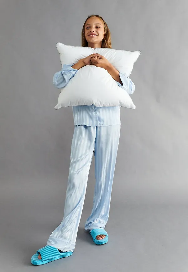 Y satin pyjamas set