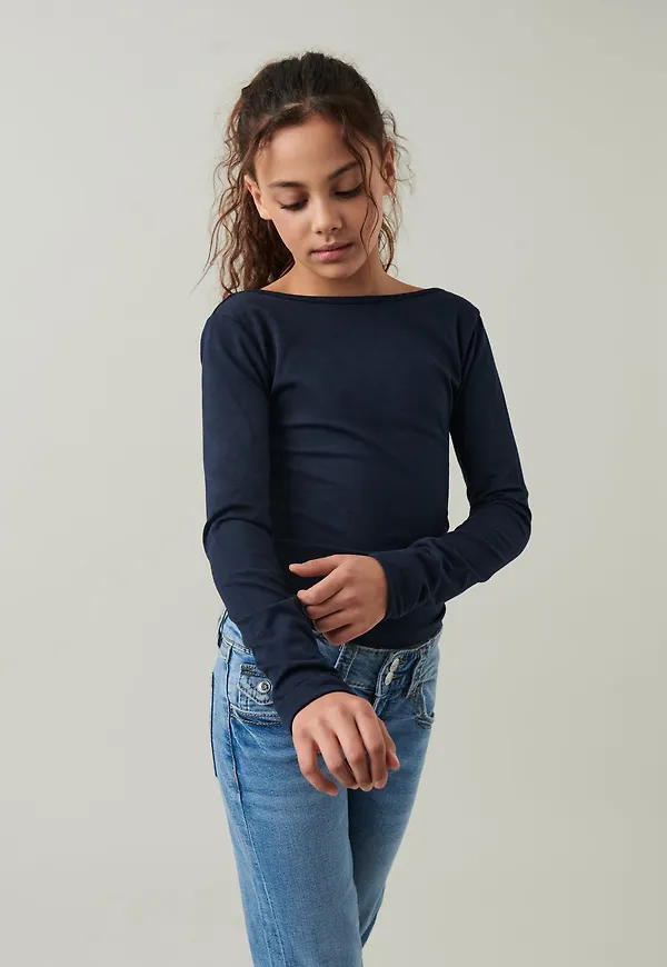 Y yoga open back top