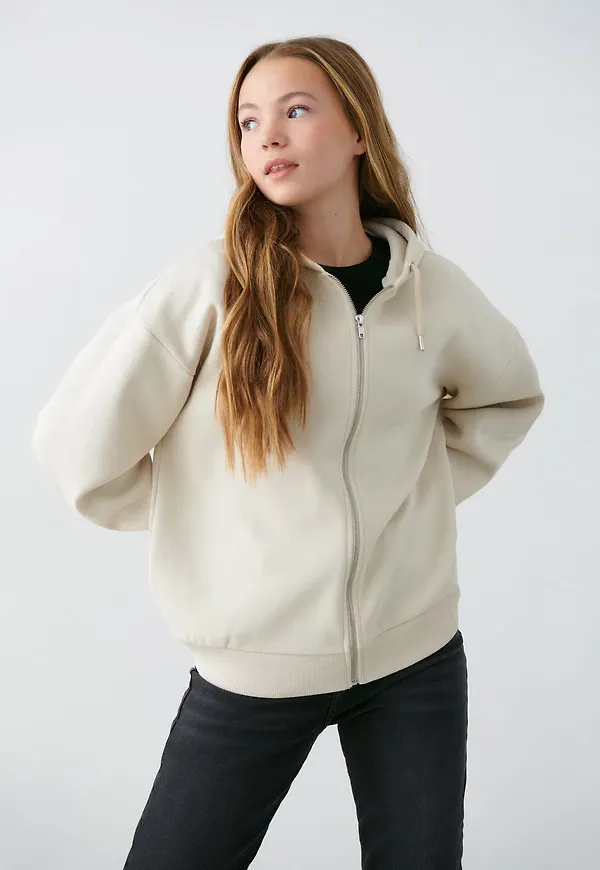 Y zip hoodie