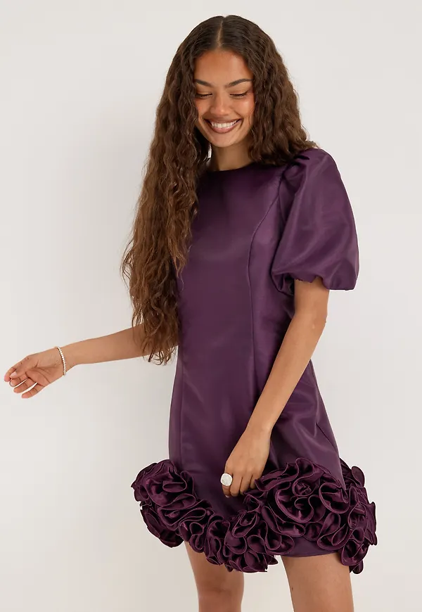 Yaselina Wave 2/4 Dress – Bubbleroom