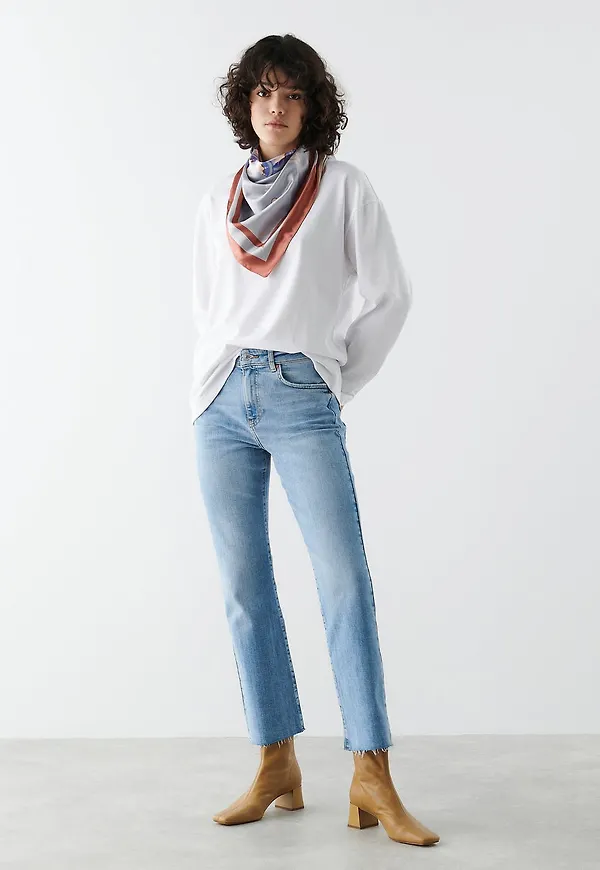 Ylva kick flare jeans