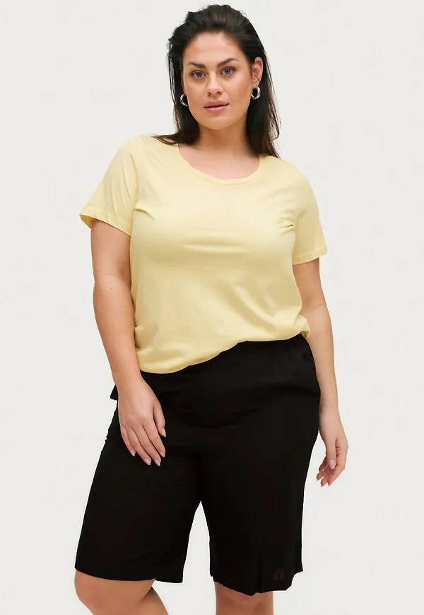 Zizzi - Shorts vSula Bermuda Shorts - Svart