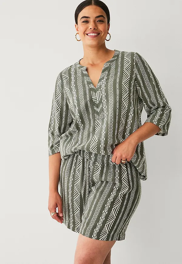 Zizzi - Linneshorts vBitten - Grön